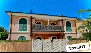 Conero Casa - Marcelli di Numana in Piazzale Tremiti 7 con Parcheggio Esclusivo